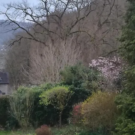 La Belle Vue B&B 디넝