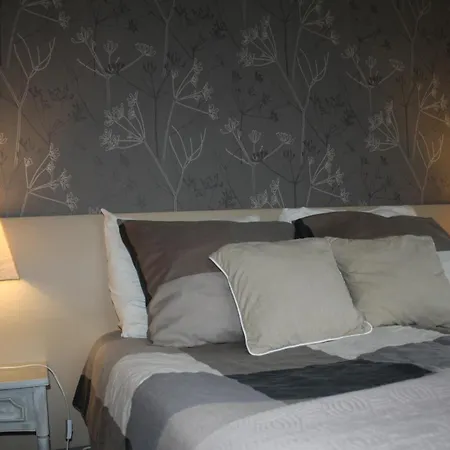 La Belle Vue Bed & Breakfast *